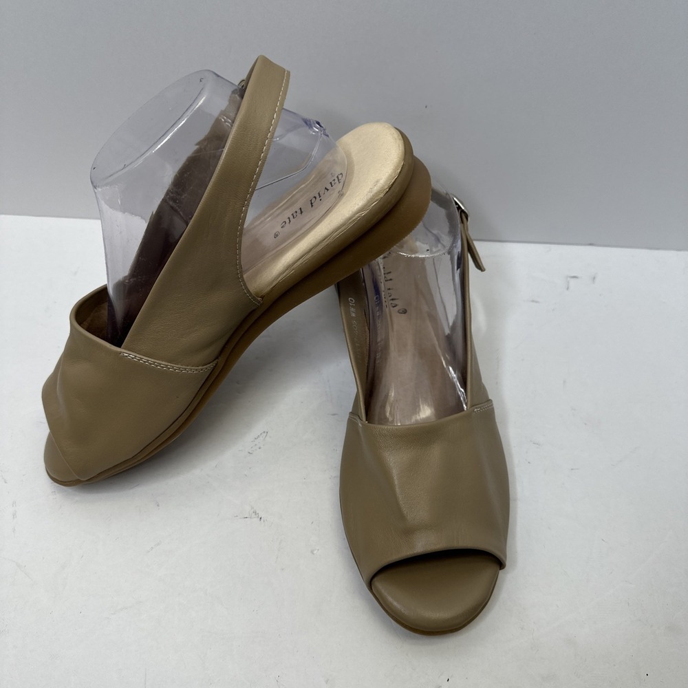 NWOB David Tate Women's Peep Toe Wedge Sandals Taupe Lamb Skin Upper Size 10WW